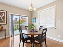 1064 Cordero Cres - dining room and sliding doors