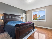 1064 Cordero Cres - primary bedroom