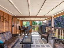 BCO-502BirchStS_CampbellRiver covered deck