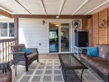 BCO-502BirchStS_CampbellRiver covered deck