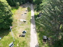185 Kaleva Rd - aerial overview of the driveway