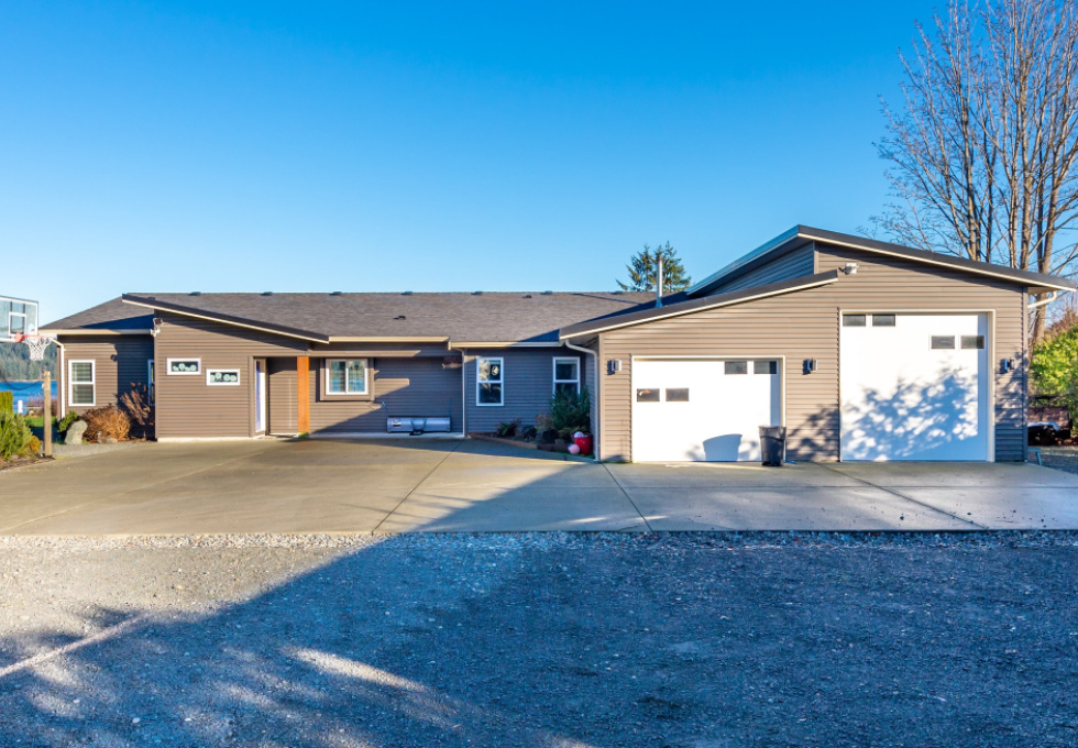 3885 Discovery Drive, Campbell River