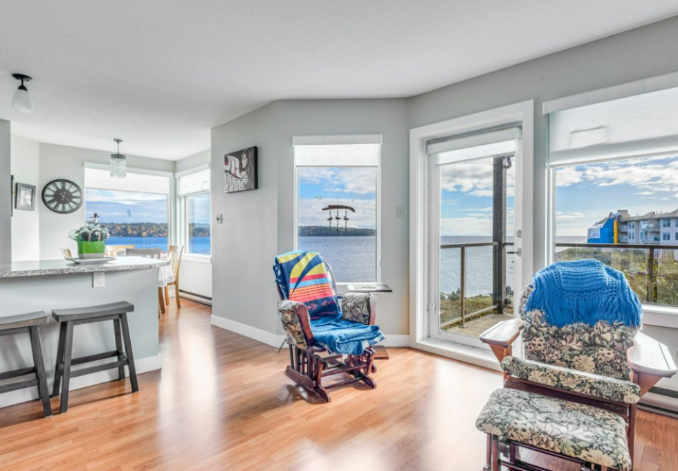 #1204 27 Island Hwy S, Campbell River