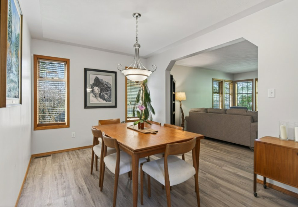 869 Nicholls Rd, Campbell River