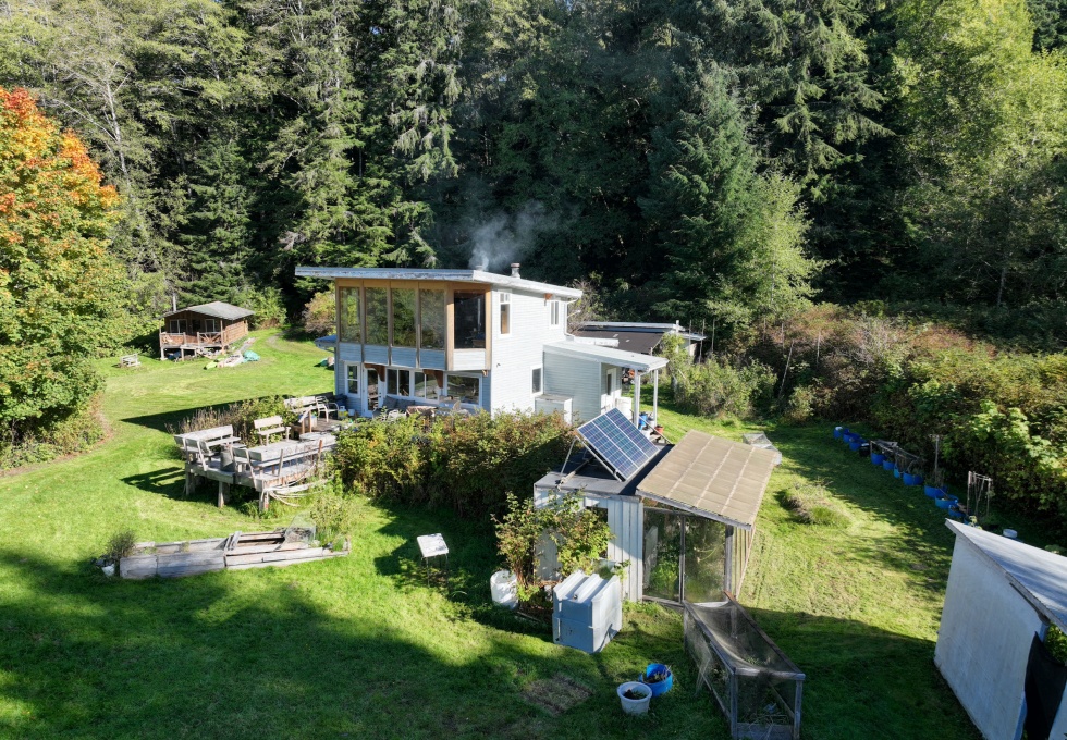 BCOceanfront-RupertInlet-RuralResidentialLicenceHomestead
