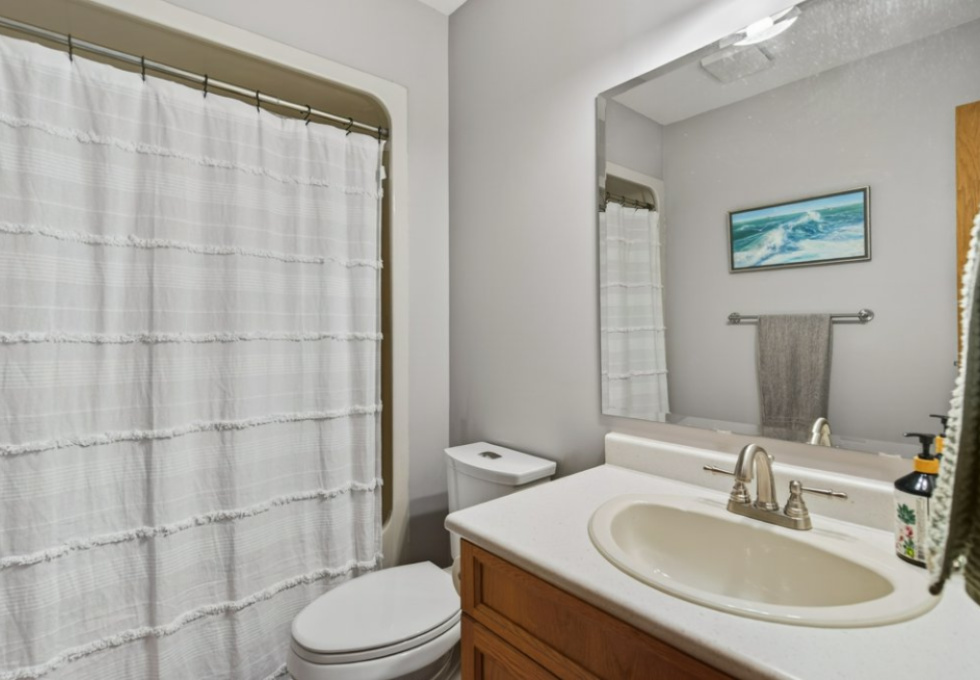 869 Nicholls Rd, Campbell River