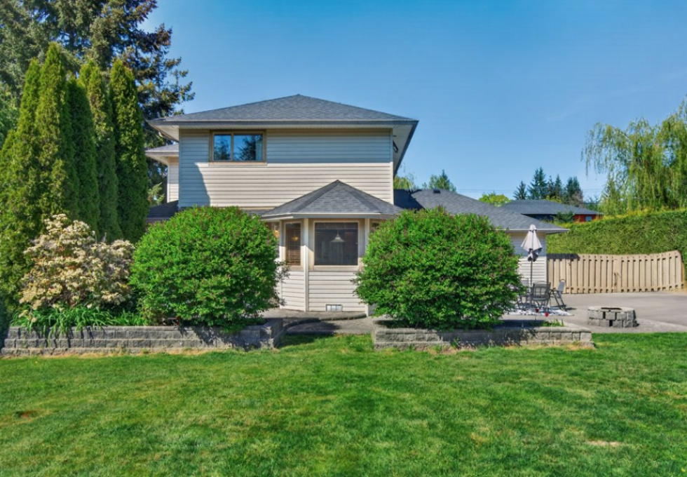 869 Nicholls Rd, Campbell River