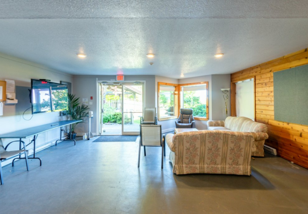 #1204 27 Island Hwy S, Campbell River