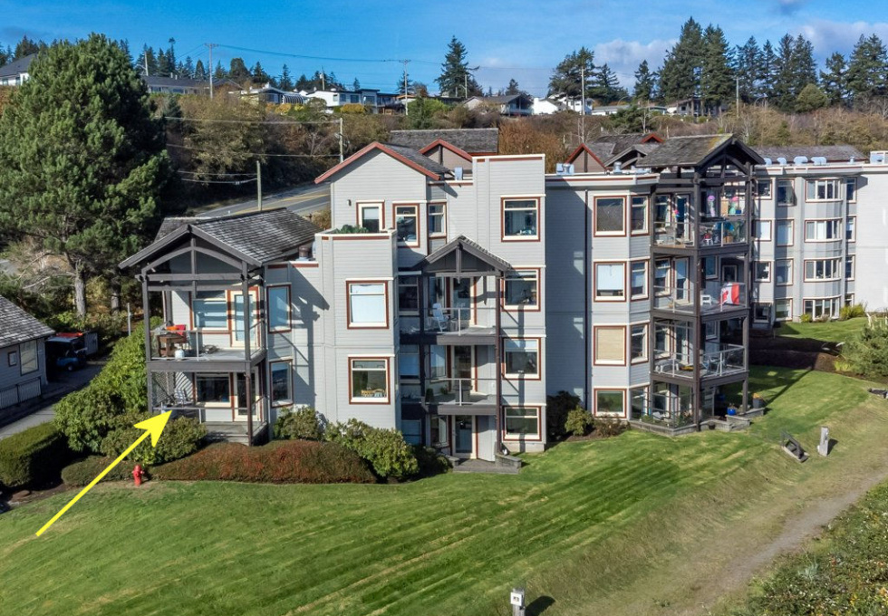 #1204 27 Island Hwy S, Campbell River