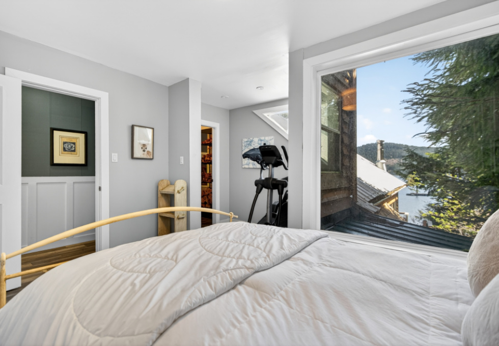 276 Winter Harbour Rd