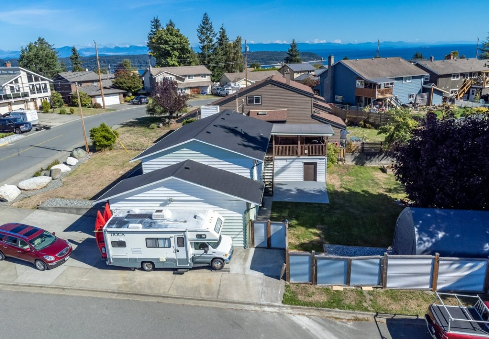 BCO-502BirchStS_CampbellRiver aerial view