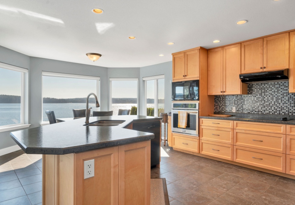 4255 Discovery Drive, Campbell River