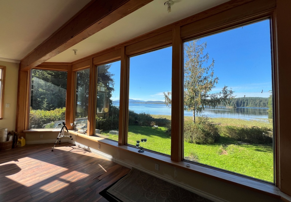 BCOceanfront-RupertInlet-RuralResidentialLicenceHomestead