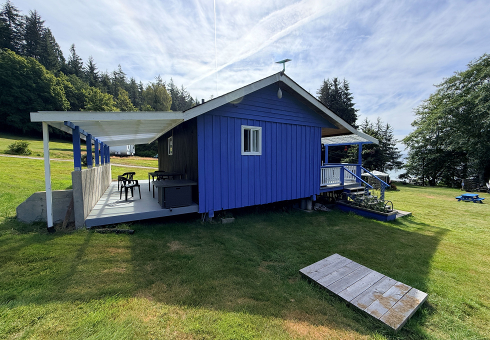 185 Kaleva Rd - camp office and shower house