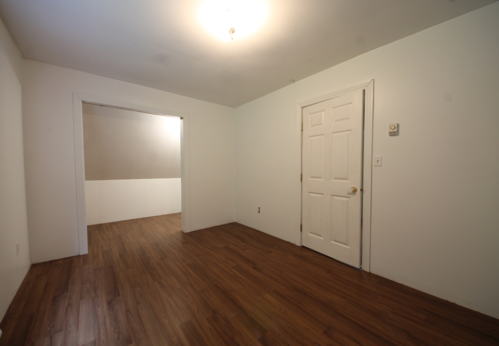 406 Ferris Rd Zeballos