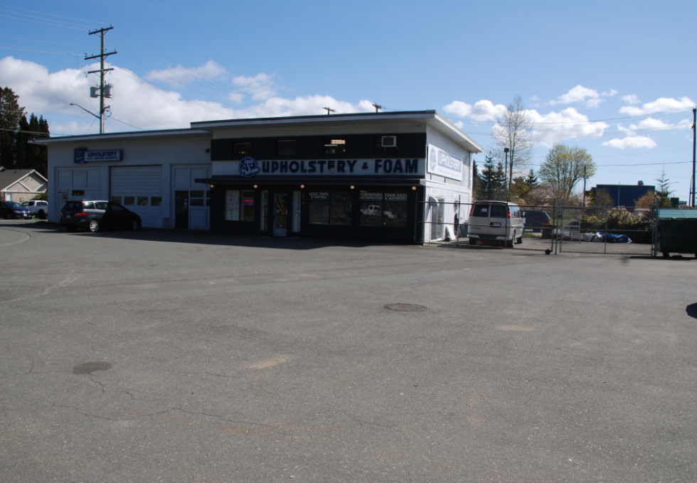 2070 Island Highway, Campbell River
