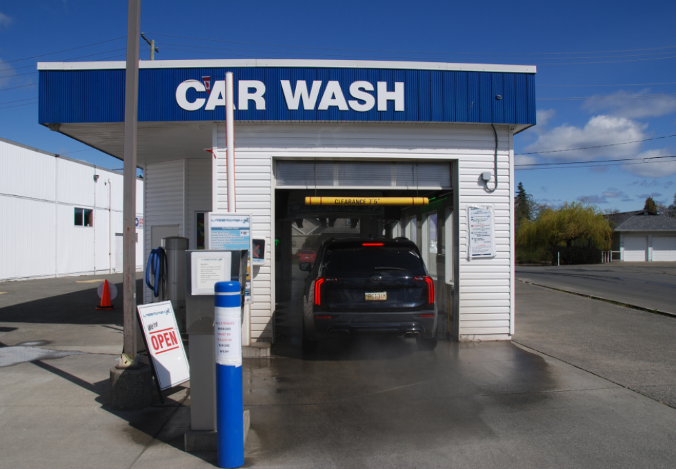 2060 Island Hwy, Campbell River