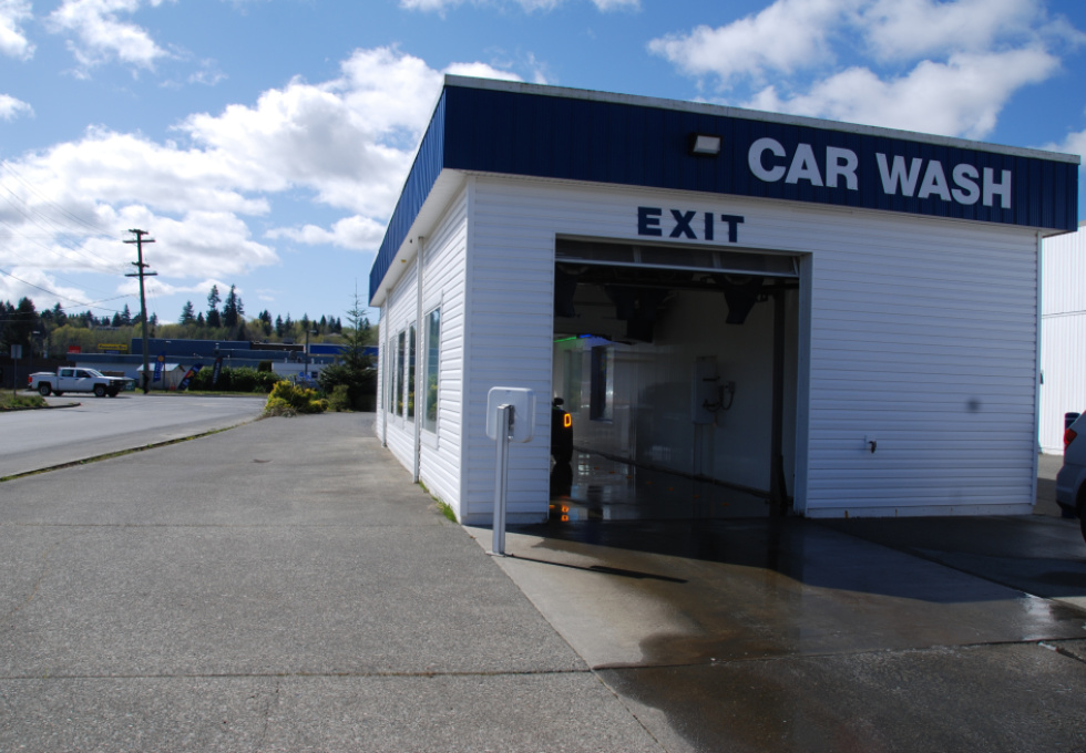 2060 Island Hwy, Campbell River