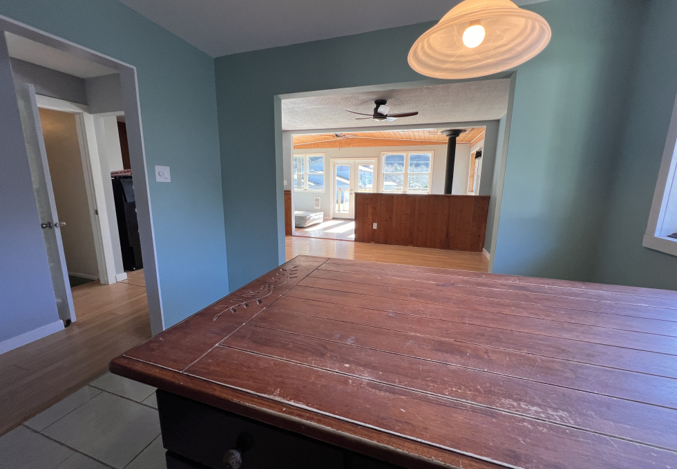 248 Alpine View Rd Tahsis