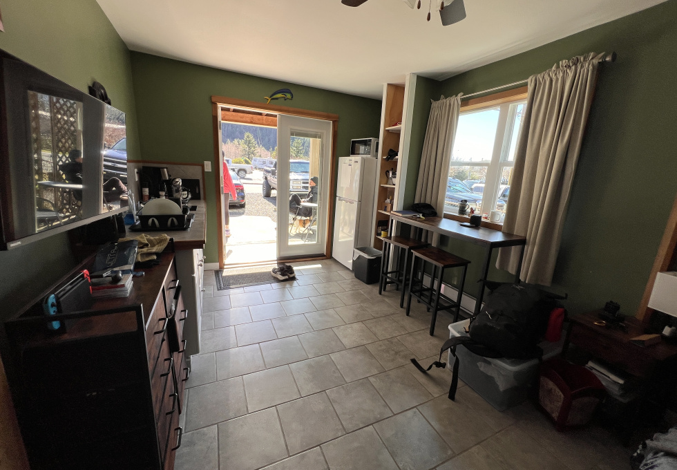 248 Alpine View Rd Tahsis