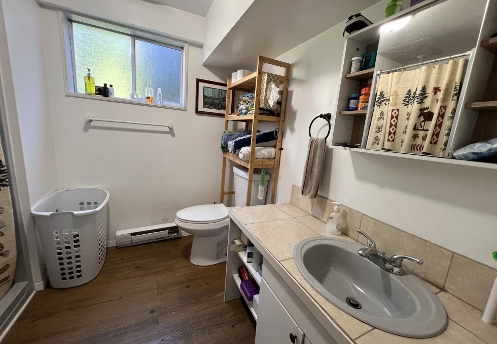 248 Alpine View Rd Tahsis