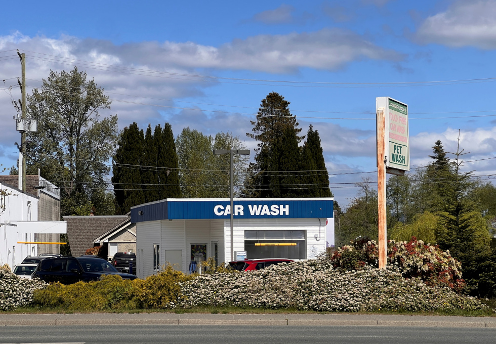 2060 Island Hwy, Campbell River