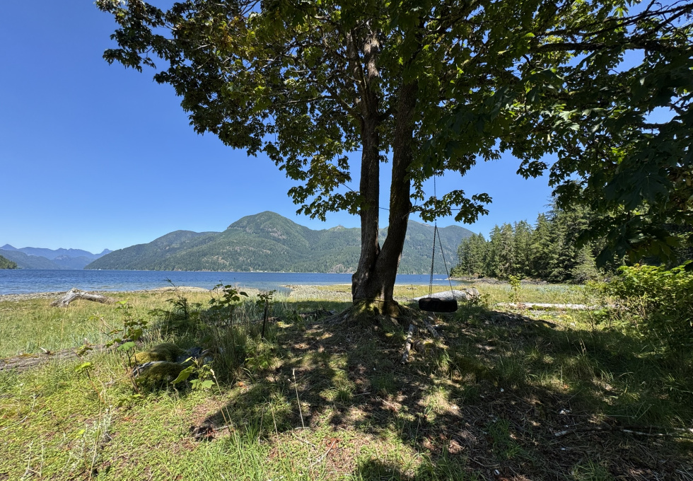 DL389 McBride Bay