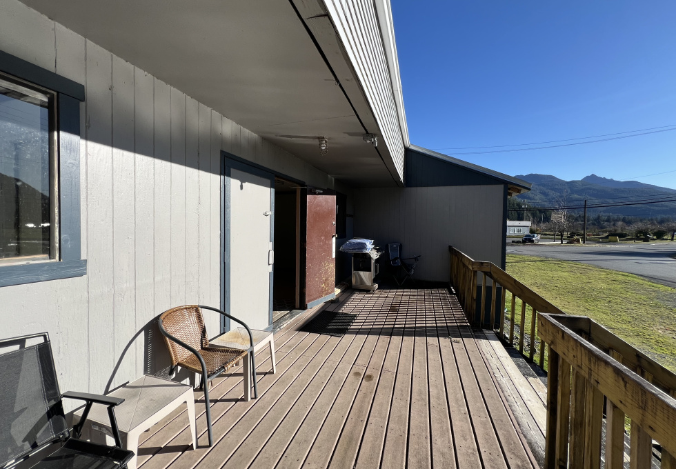 120 Alpine View Rd, Tahsis
