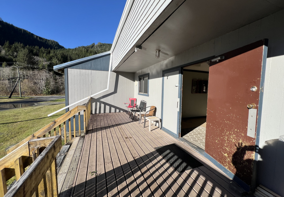 120 Alpine View Rd, Tahsis